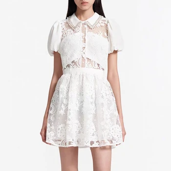 2023 новое женское белое мини-платье с пышными рукавами и вышивкой, открытое платье